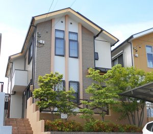 春日井市Ｍ様邸、外壁屋根塗替え工事、施工後、全景画像